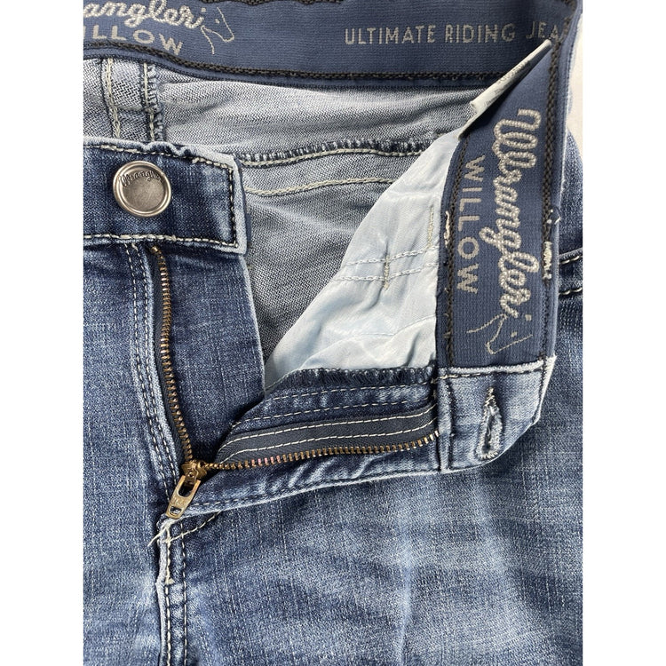 Women’s Ultimate Riding Wrangler Willow Regular Bootcut Blue Jeans Size 1x31