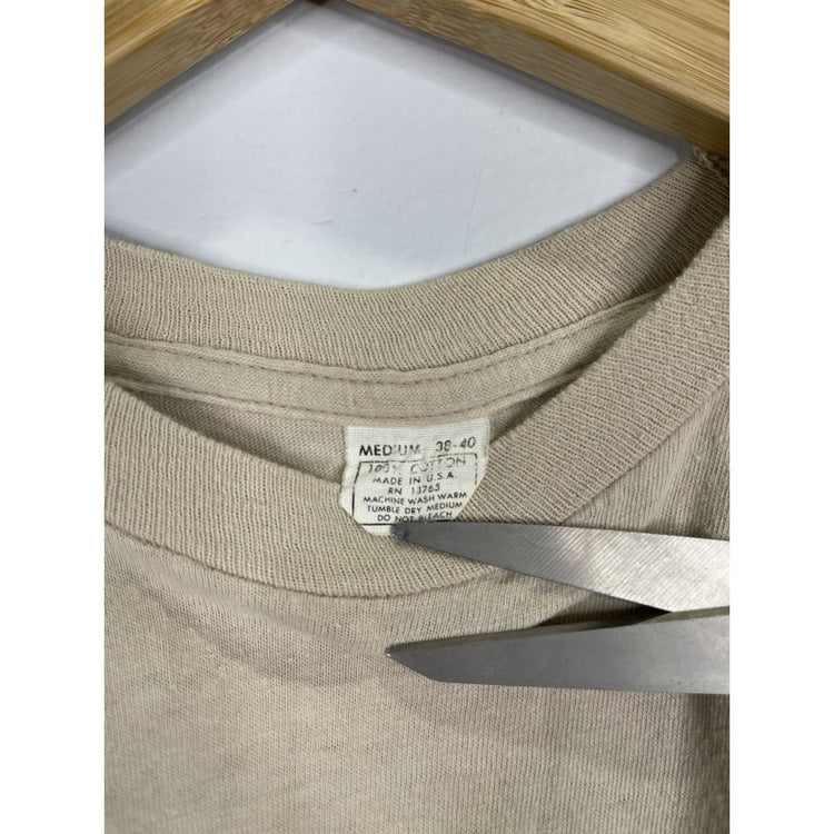 Vintage 1980 Willie Nelson “On The Road Again” Mens Beige T-Shirt Size Medium