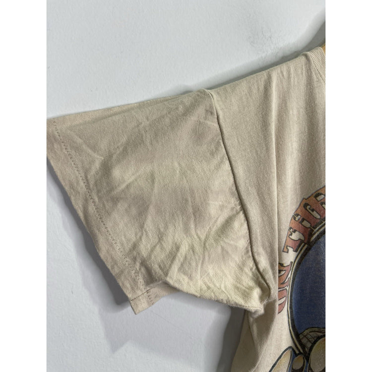 Vintage 1980 Willie Nelson “On The Road Again” Mens Beige T-Shirt Size Medium