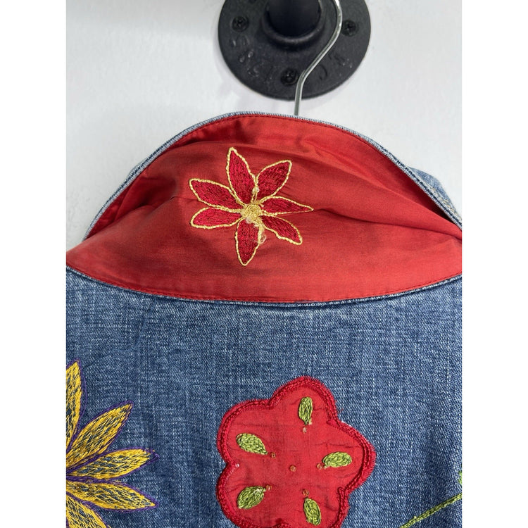 Women’s Vintage Chicos Designer Jean Jacket Floral Embroidered Buttons Sz 3