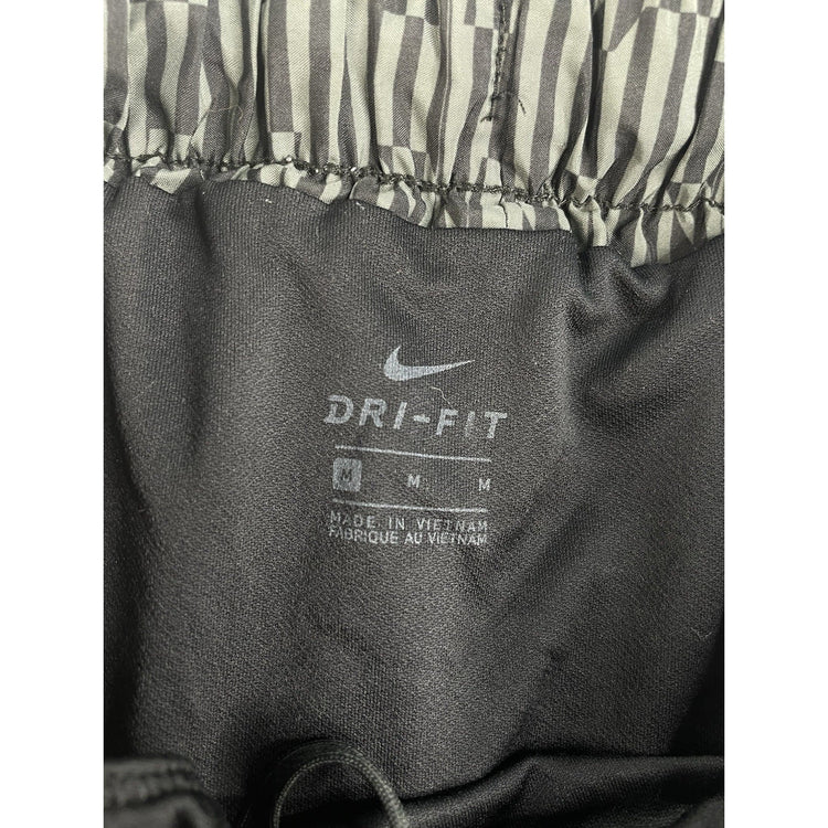 Women's Nike Air Dri-FIT Patterned Athletic Shorts, Size M