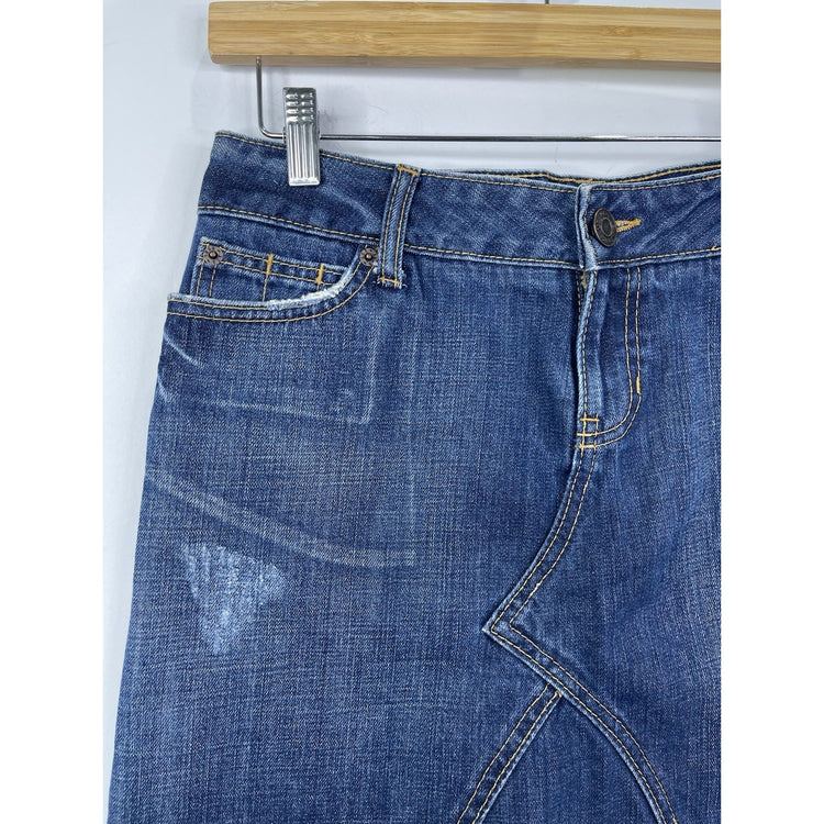 Vintage Y2K Women’s GAP Jeans Denim Blue Wash Distressed Short Skirt Sz 2