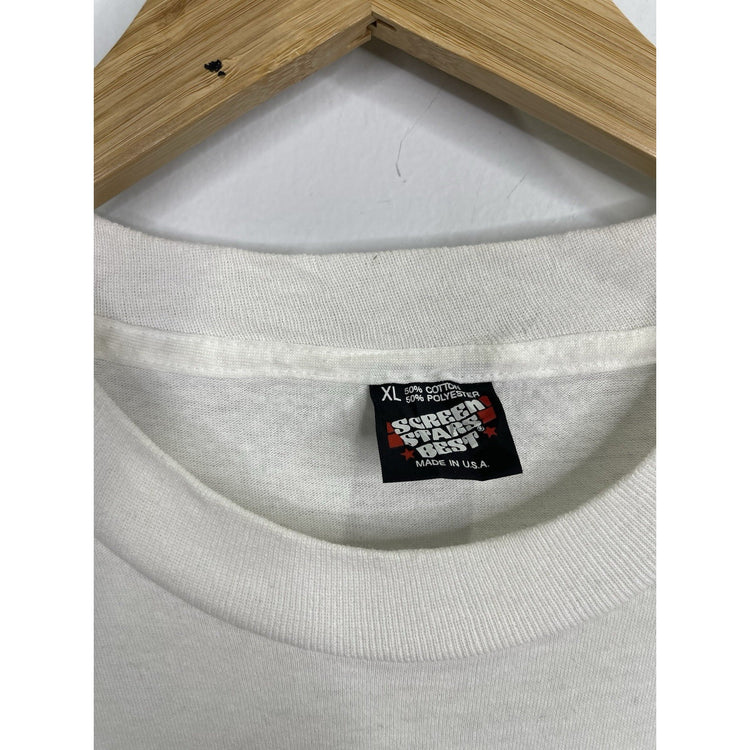 Men’s White Vintage 90s Lowell Sanders “Dit Ne Land Tour” Graphic T Shirt Sz XL