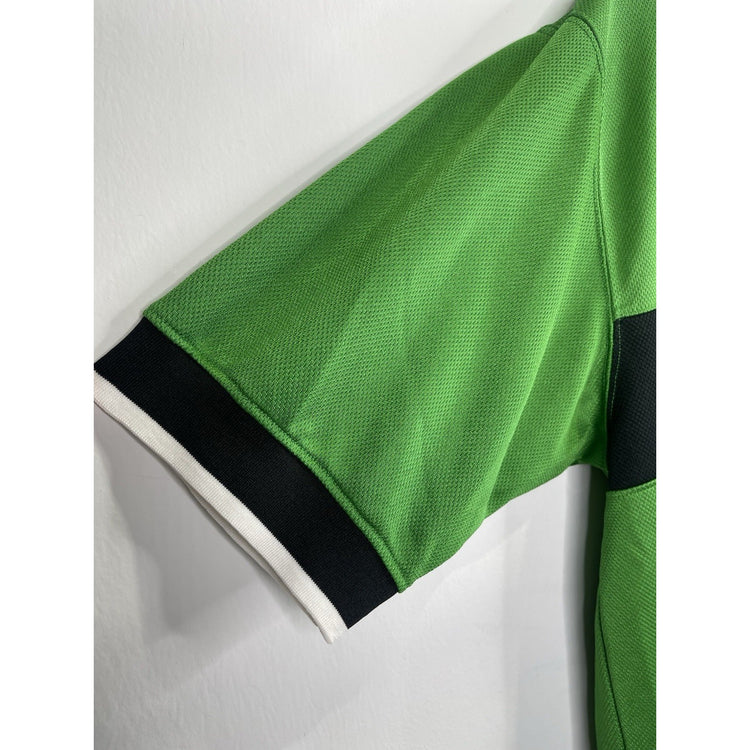 Men’s Vintage Nike Jersey Shirt Green White Tag Neck Short Sleeve 90s Sz Medium