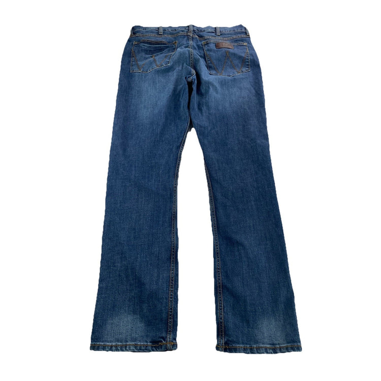 Men’s Wrangler Retro Slim Straight Medium Wash Blue jeans Size 36x34