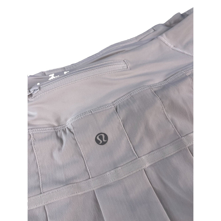 Womens Lululemon White Tiered Pleated Pace Rival Tennis Running Skirt Size 6
