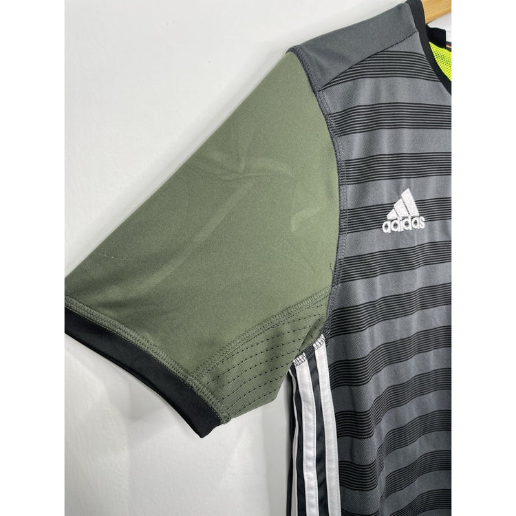 Adidas Germany Bastian Schweinsteiger Jersey Men Medium 2016 17 Shirt Football