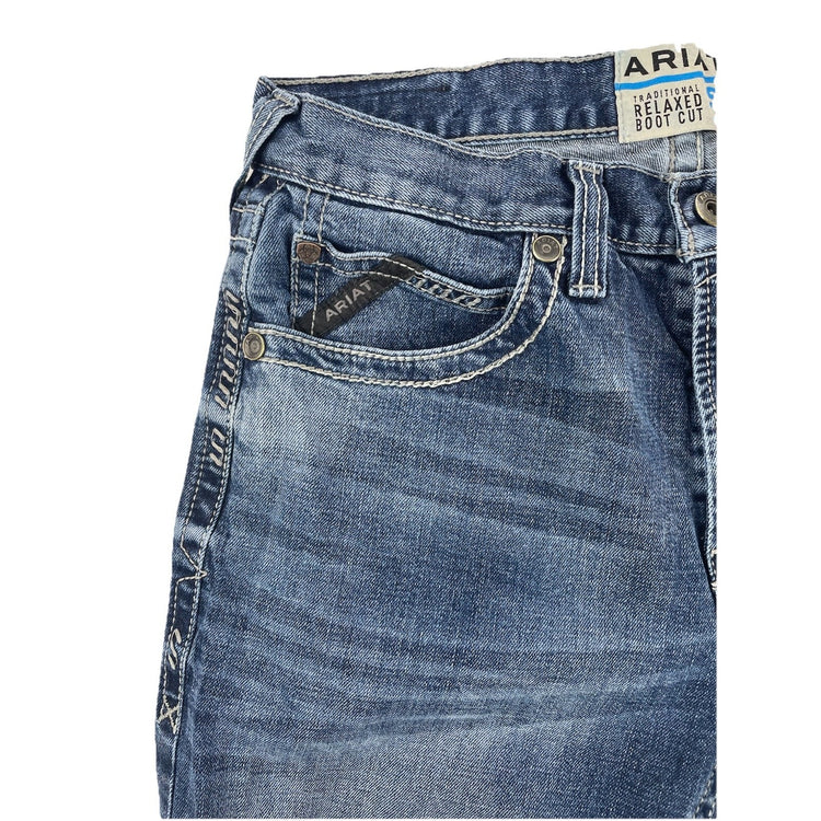 Men’s Ariat M2 Traditional Relaxed Bootcut Blue Jeans Size 33x32