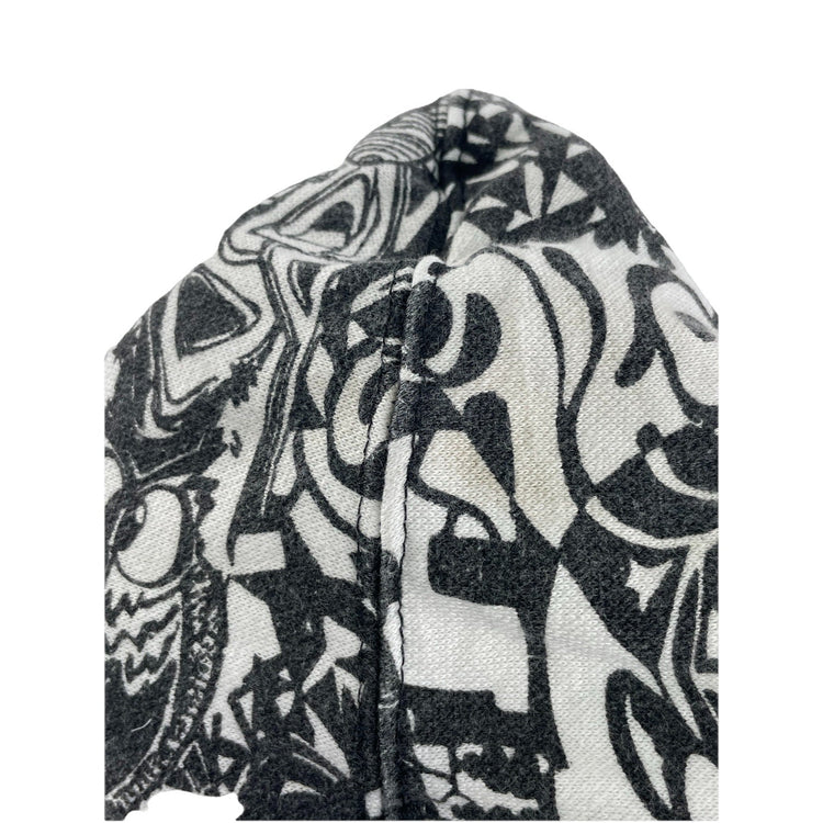 Mens 2010s Massive Graphic Black And White Hoodie Size M