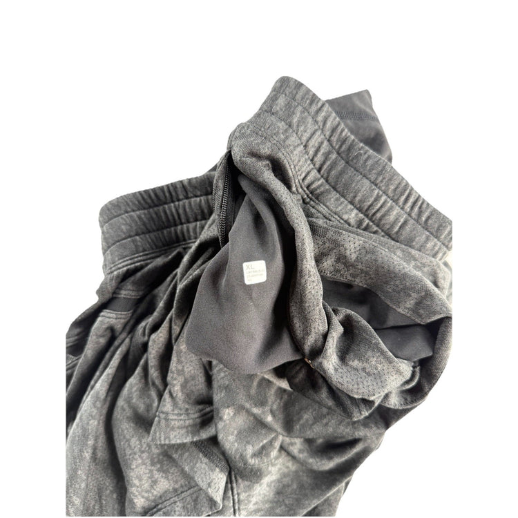 Mens Lululemon Grey Pace Breakers Shorts Size Xl