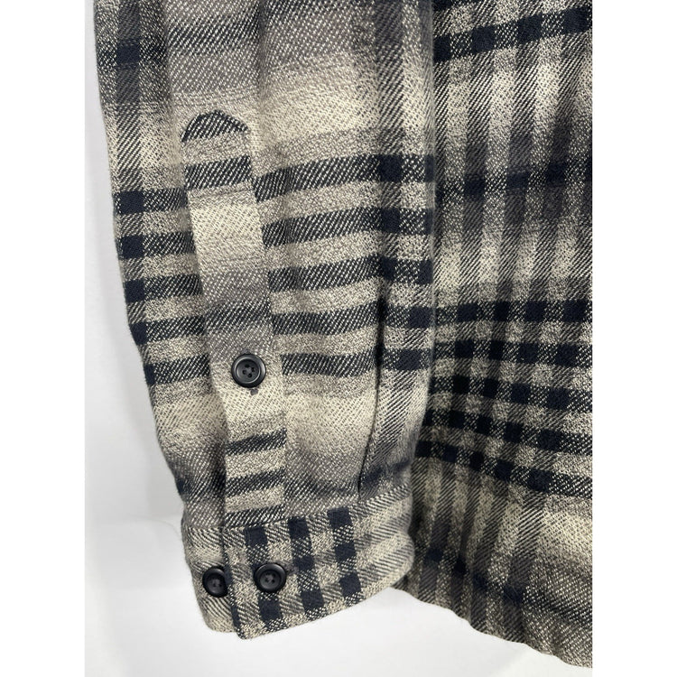 Men’s Patagonia Gray Flannel Button-Up Shirt Plaid Organic Cotton Retro Sz XL