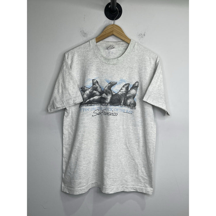 Vintage 1992 Sittin On The Dock Of The Bay Seal Grey T-shirt Size Large