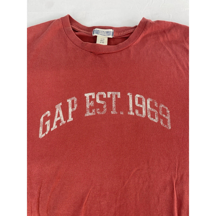 Mens Vintage Gap EST. 1969 T-Shirt Red Distressed Logo Size Xl