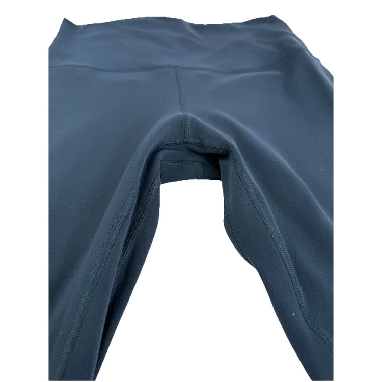 Womans Lululemon Size 6 Leggings