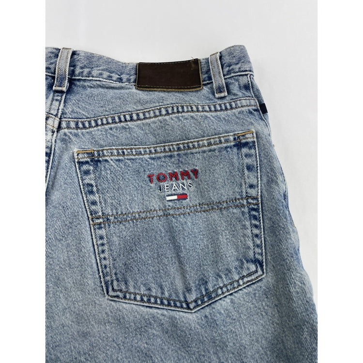 Men’s Vintage Tommy Hilifger Light Wash Blue Jeans Size 31/32