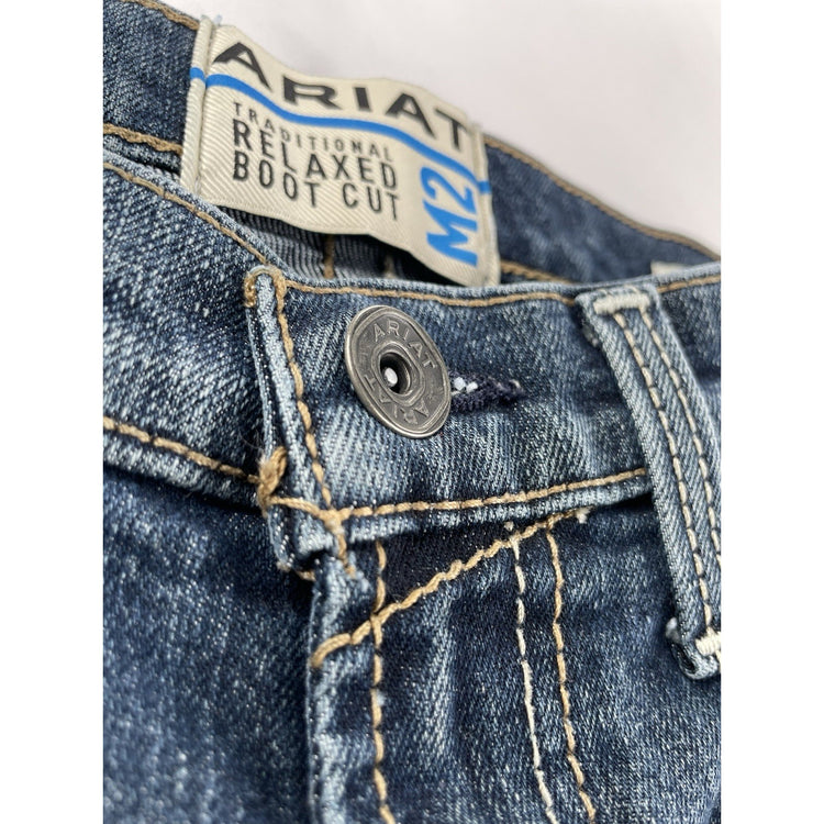 Men’s Ariat Traditional Relaxed Bootcut Dark Wash Blue Jeans Size 32
