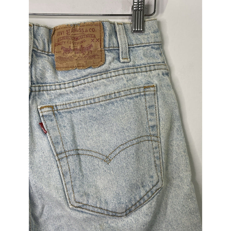 Men’s Vintage blue Lightwash denim Levi jorts Sz 32 waist
