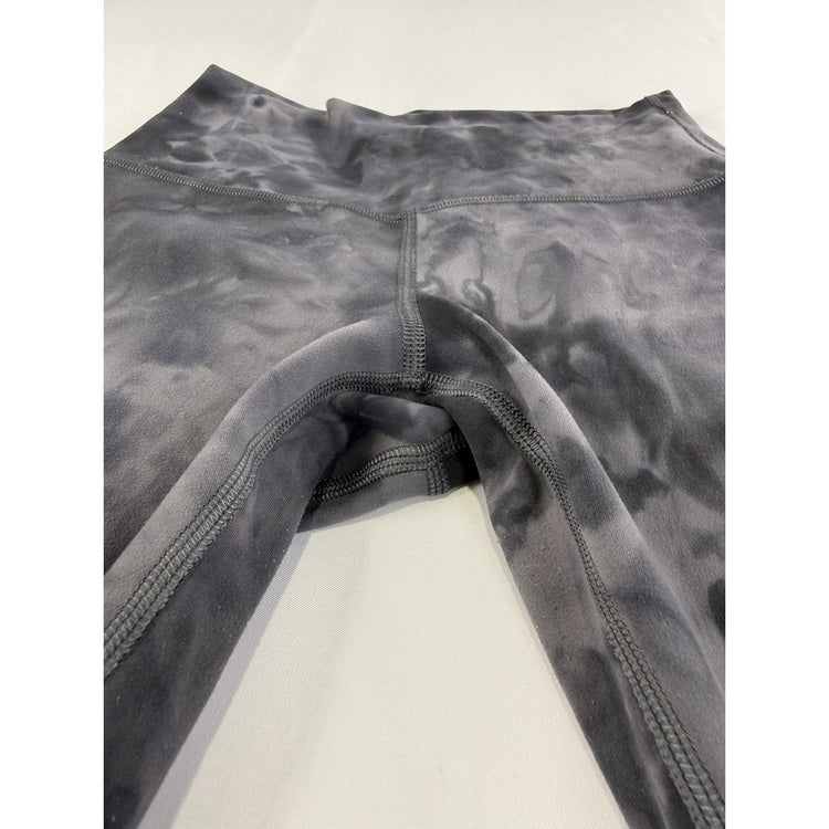 Womans Lululemon Size 4 Tie Dye Leggings
