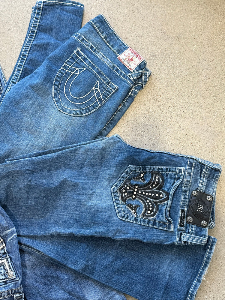 Women's Y2K Denim Jeans 19 Item Lot