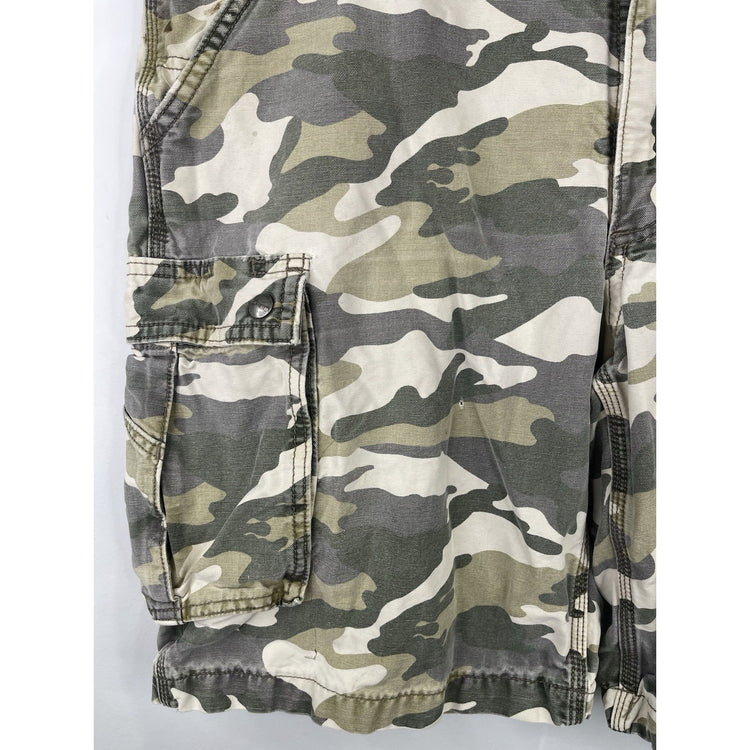 Carhartt Relaxed Fit  Camo Cargo Shorts Mens 40 Army Workwear Snap Button