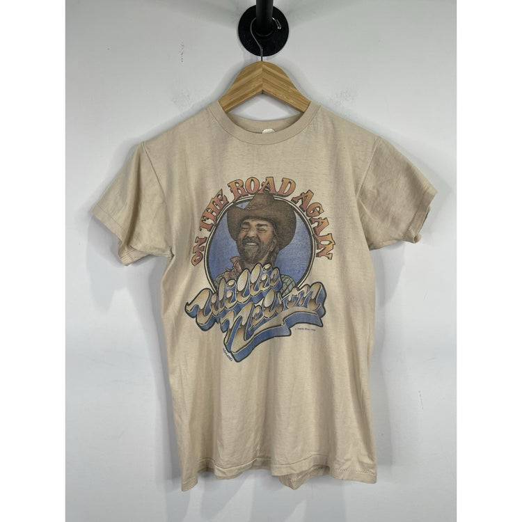 Mens Vintage Beige 1980 Willie Nelson “On The Road Again” TShirt Sz Medium 38-40