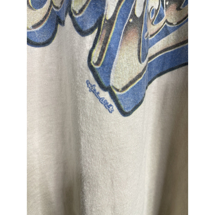 Mens Vintage Beige 1980 Willie Nelson “On The Road Again” TShirt Sz Medium 38-40