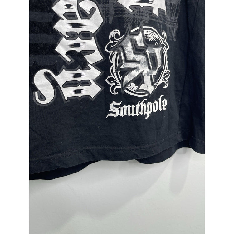Men’s Y2K Black Southpole Graphic Short Sleeve T Shirt Sz M