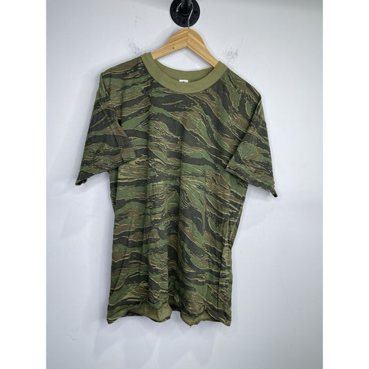Vintage 90s Made In Usa Camo T-shirt Size 2xl