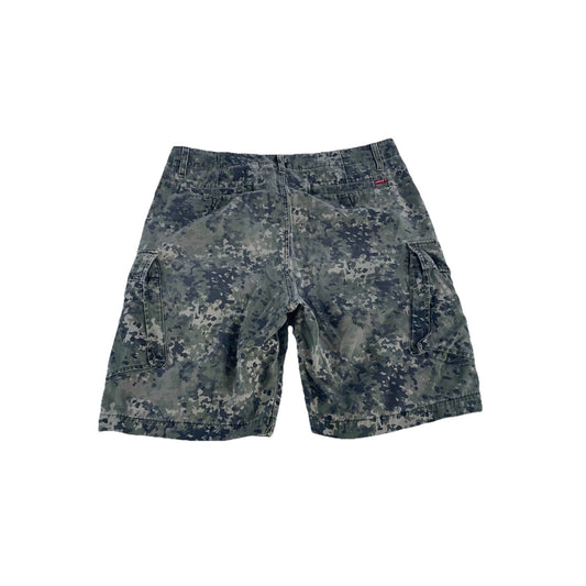 Mens Levis 469 Loose Green Camo Print Cargo Shorts Size 36X10