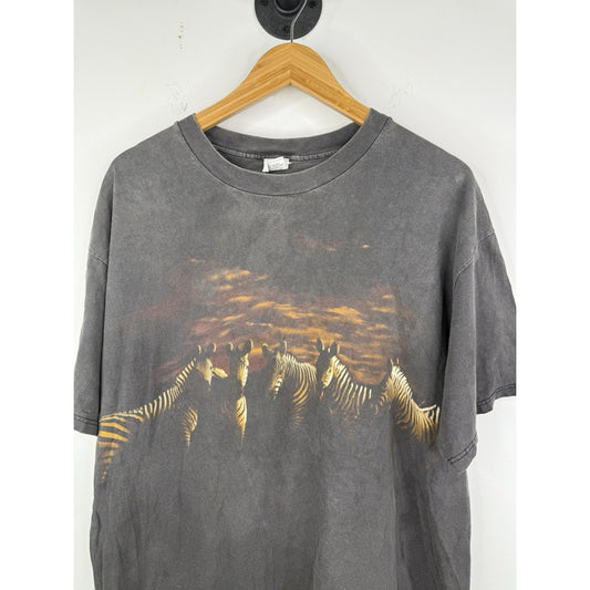 VINTAGE RAINFOREST CAFE T-SHIRT