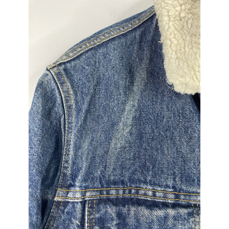 Vintage LEVI'S Sherpa Lined Denim Jean Trucker Jacket Sz 40 R San Francisco USA
