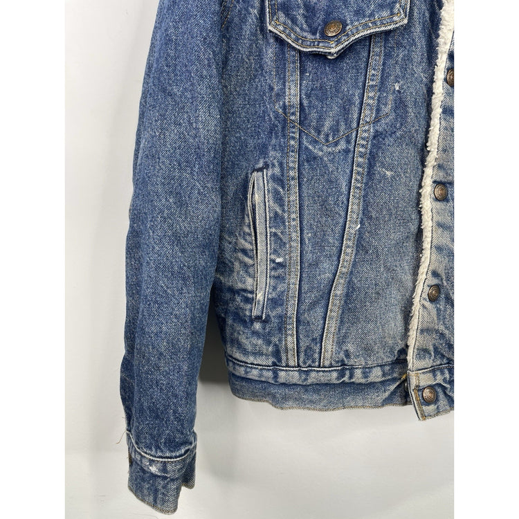 Vintage LEVI'S Sherpa Lined Denim Jean Trucker Jacket Sz 40 R San Francisco USA