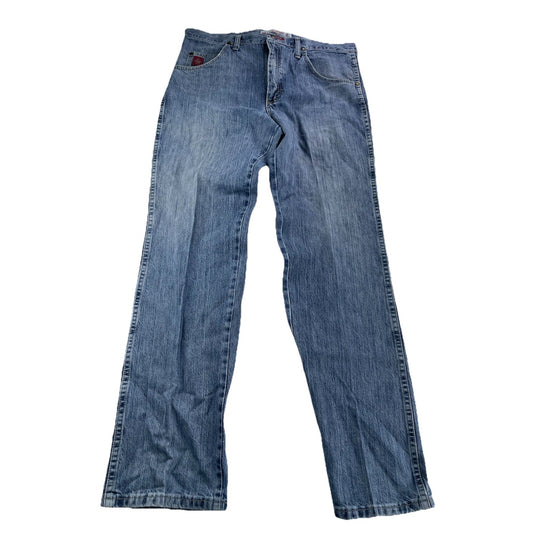 Men’s Wrangler Relaxed Straight Light Was Blue Jeans Size 36x32