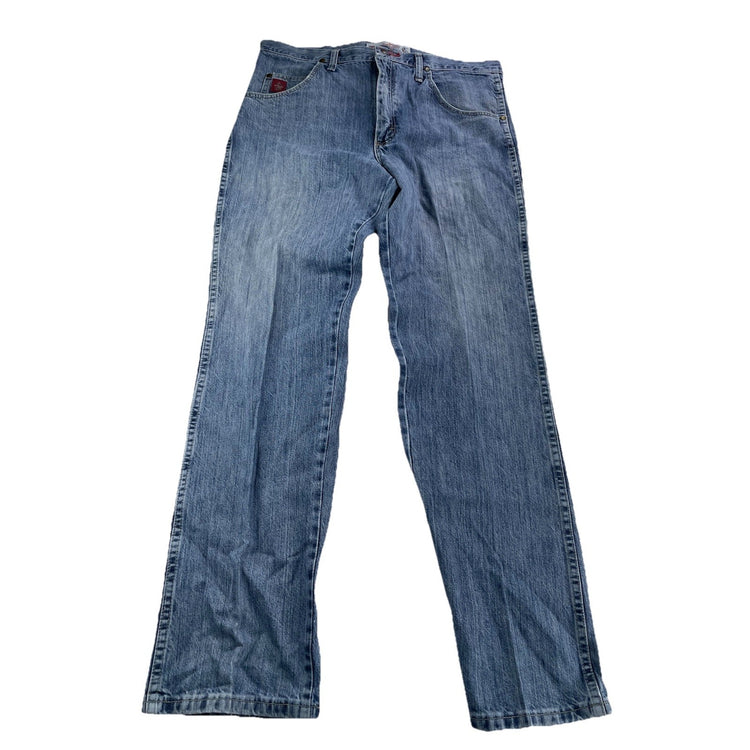 Men’s Wrangler Relaxed Straight Light Was Blue Jeans Size 36x32
