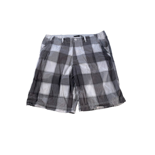 Mens OP Ocean Pacific Gray White Check Plaid Casual Flat Front Shorts Size 38