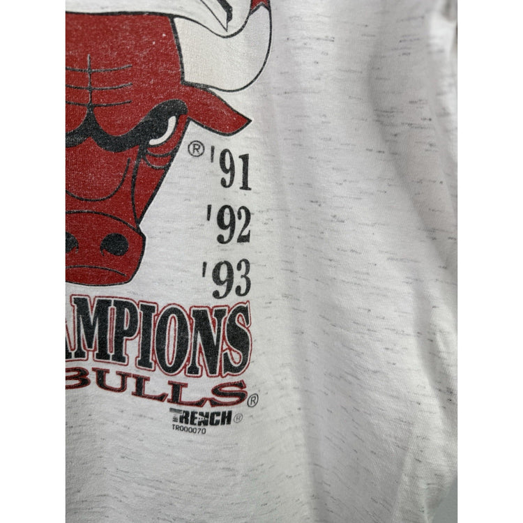Vintage 1993 Chicago Bull Three Peat T-shirt Size L