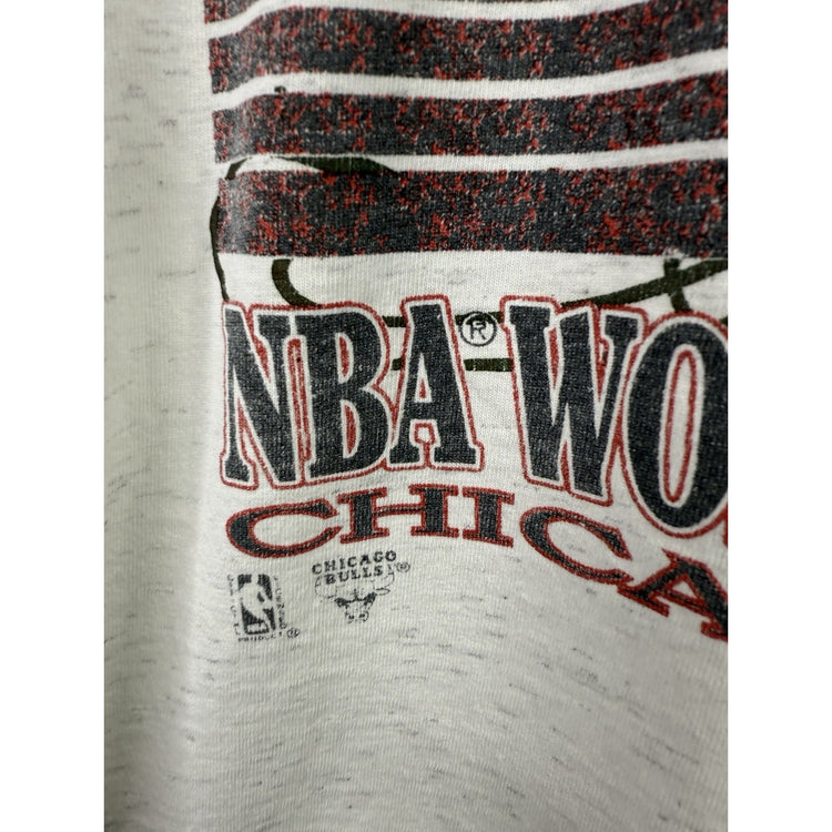 Vintage 1993 Chicago Bull Three Peat T-shirt Size L