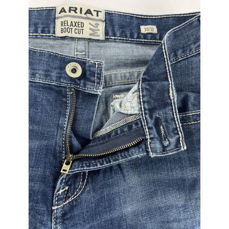 Men’s Ariat M4 Relaxed Bootcut Medium Wash Jeans Size 30x32