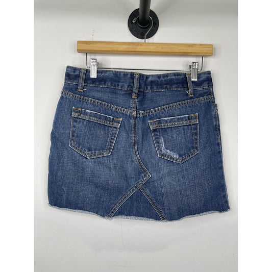 Vintage Y2K Women’s GAP Jeans Denim Blue Wash Distressed Short Skirt Sz 2