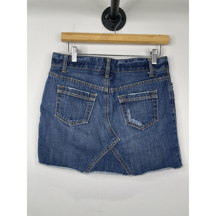 Vintage Y2K Women’s GAP Jeans Denim Blue Wash Distressed Short Skirt Sz 2