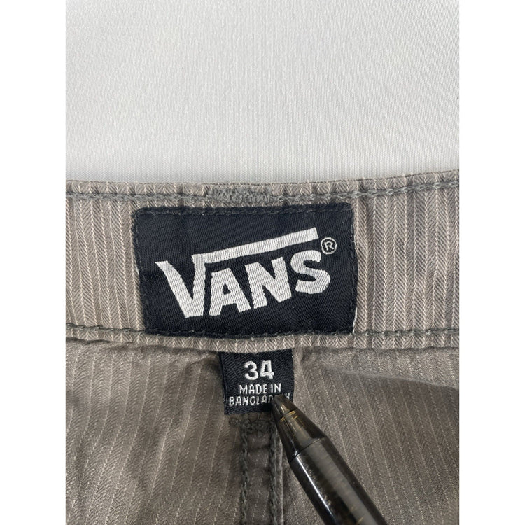 Mens Y2K VANS Gray Striped Cargo Shorts Size 34
