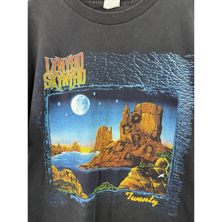 Vintage Lynyrd Skynyrd “Twenty” Tour T-shirt XL