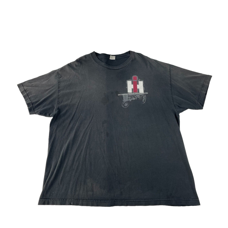 Mens International Harvester Black Faded IH Tractor Graphic T-Shirt Size 2XL