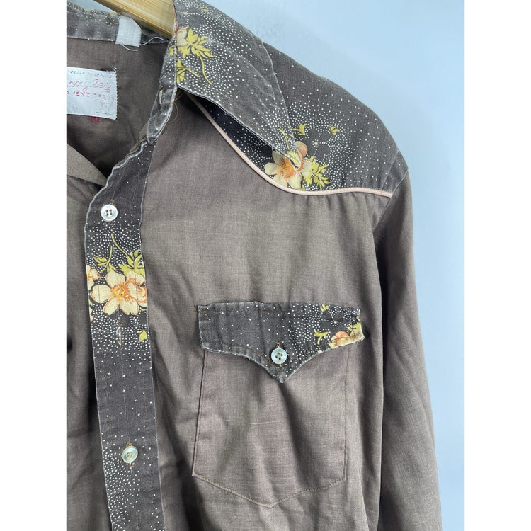 Men’s VTg Brown Floral Design Button Up Western Shirt Sz M