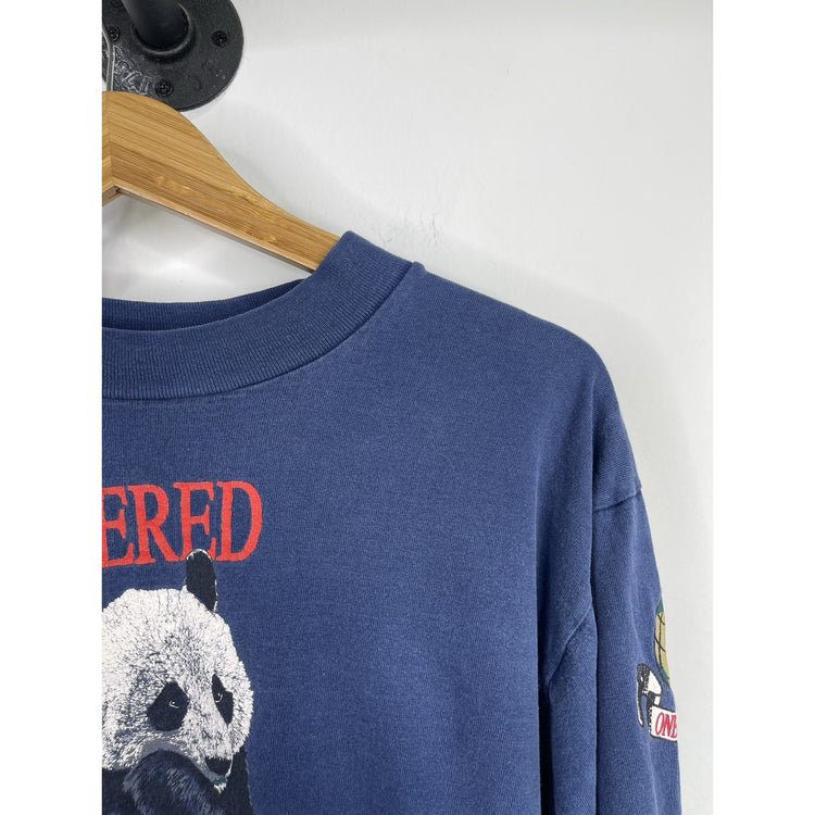 Men’s Blue Vintage Endangered Giant Panda Grapichic Long Sleeve Shirt Sz Medium