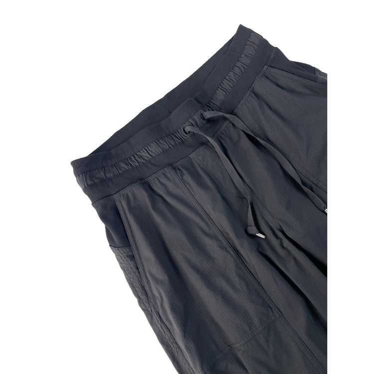 Womens Lululemon Black Dance Studio Ruched Crop Cropped Lightweight Pants Size 6