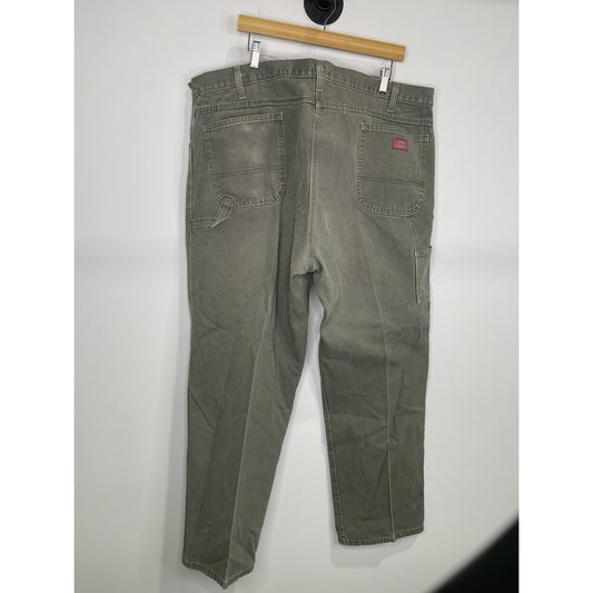 Vintage Men’s Dickies Faded Olive Green Carpenter Pants Sz 44