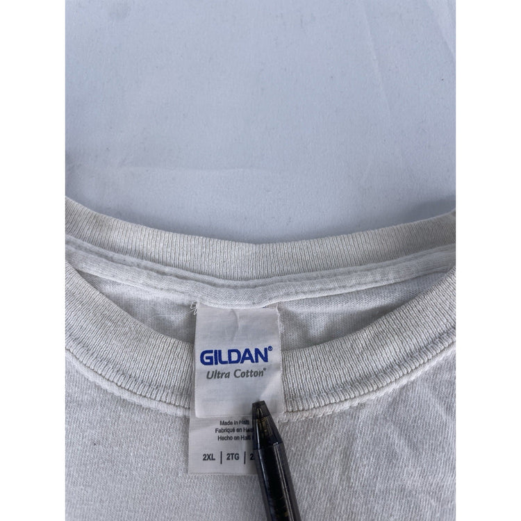 Mens Vintage Gildan “God Is A Spirit” Graphic Tee Size 2xl