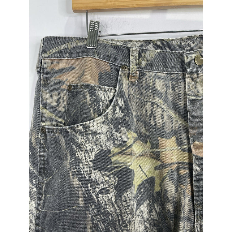 Vintage Men’s Wrangler Camo Double Knee Jeans Pants Mens 37x33 Faded Camouflage