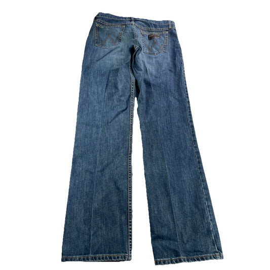 Men’s Wrangler 20X Relaxed Blue Jeans Size 32x34